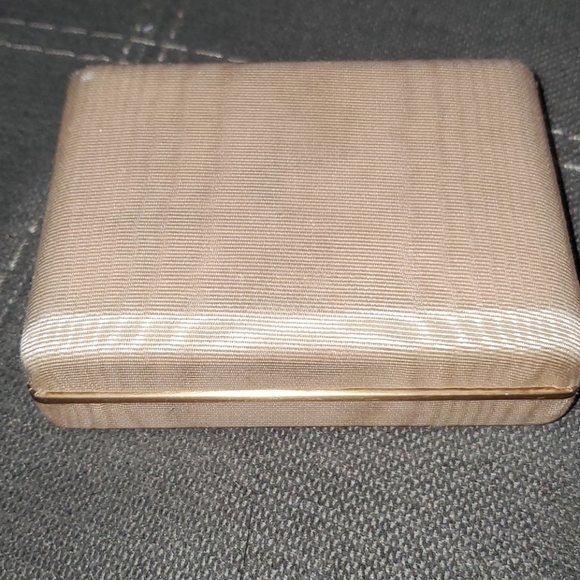 Sale Vintage Investments Bow Pin & Earrings Set - Picture 5 of 13